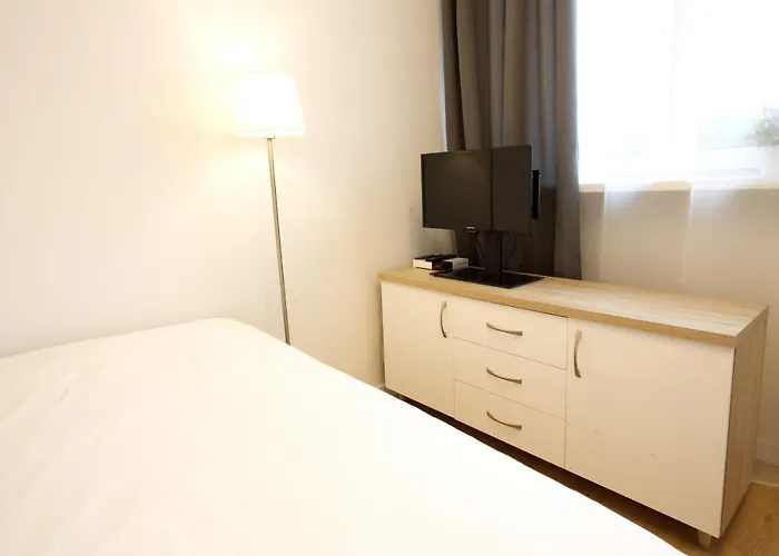 Quiet In The Old Town